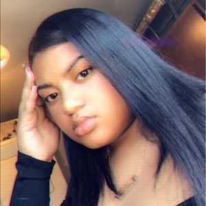 Meet your Posher, Leilani